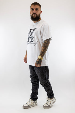 T-Shirt Preta Knight Gianni Kavanagh