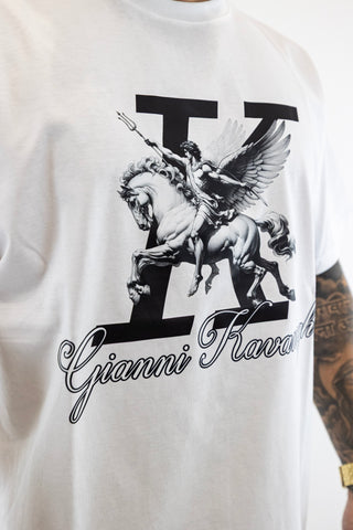 T-Shirt Preta Knight Gianni Kavanagh