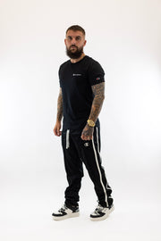 T-Shirt Preta Champion