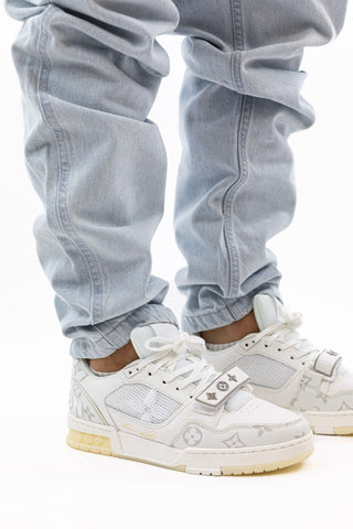 Small Signature Tapered Five Pocket Denim Bleached Blue Karl Kani