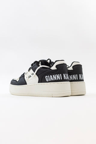 Sapatilha Preta Wrapped Gianni Kavanagh