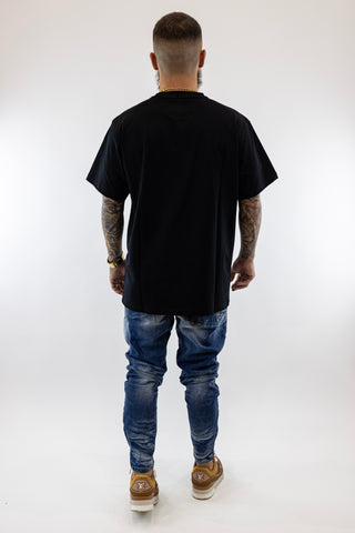 T-Shirt Oversized Preta Phoenix Gianni Kavanagh