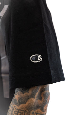 T-Shirt Oversized Preta Champion