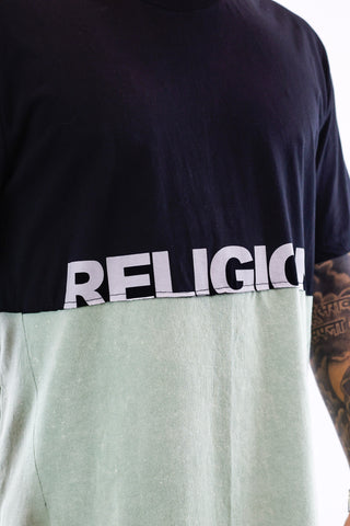 T-shirt Religion