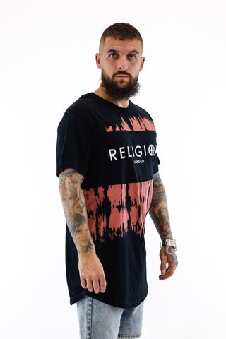 T-shirt Preta Religion