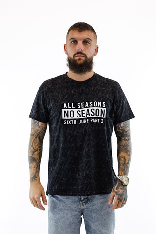 T-Shirt No Season Sixth June