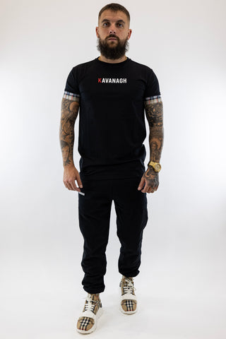 T-Shirt Preta com Elastico British Gianni Kavanagh