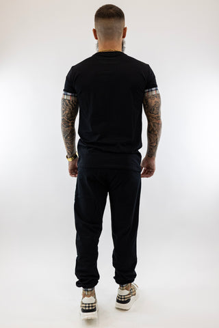T-Shirt Preta com Elastico British Gianni Kavanagh