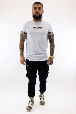 T-Shirt Branca com Elastico British Gianni Kavanagh