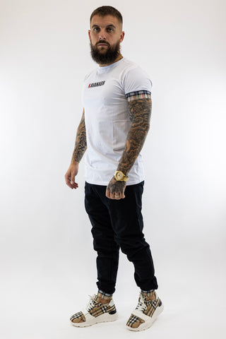 T-Shirt Branca com Elastico British Gianni Kavanagh